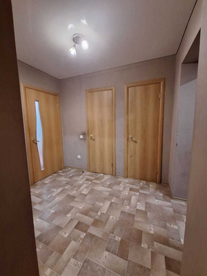 Продам двухкомнатную (2-комн.) квартиру, Ямашева пр-кт, 1019, Казань г