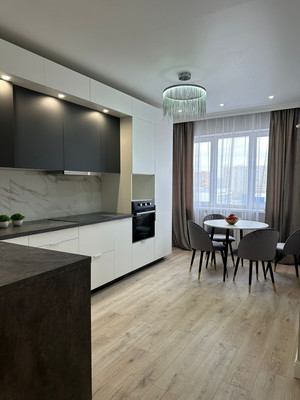 Продам двухкомнатную (2-комн.) квартиру, Чистопольская ул, 61д, Казань г