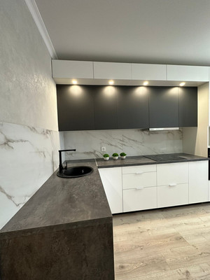 Продам двухкомнатную (2-комн.) квартиру, Чистопольская ул, 61д, Казань г