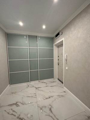 Продам двухкомнатную (2-комн.) квартиру, Чистопольская ул, 61д, Казань г