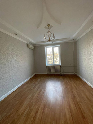 Продам двухкомнатную (2-комн.) квартиру, Мира ул, 45, Армавир г