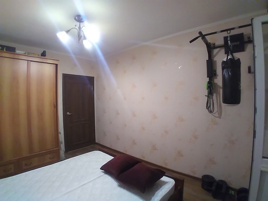 Продам трехкомнатную (3-комн.) квартиру, Терешковой ул, 10, Пенза г