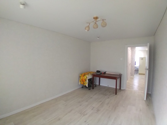 Продам трехкомнатную (3-комн.) квартиру, Рахманинова ул, 24, Пенза г