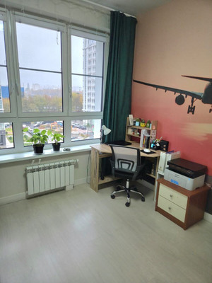 Продам двухкомнатную (2-комн.) квартиру, Ореховый б-р, 24к3, Москва г