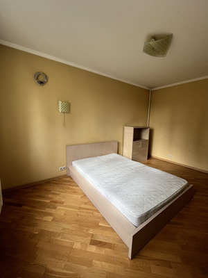 Продам многокомнатную квартиру, Чистяковой ул, 18, Одинцово г