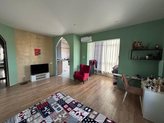 Продам однокомнатную (1-комн.) квартиру, Чайковского ул, 10А, Новороссийск г