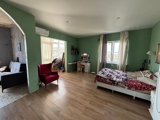 Продам однокомнатную (1-комн.) квартиру, Чайковского ул, 10А, Новороссийск г