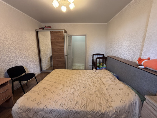 Продам трехкомнатную (3-комн.) квартиру, Хворостянского ул, 25, Новороссийск г