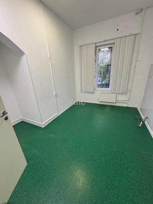 Сдам торговое помещение 68 м2, Загородное ш, 4к2, Москва г