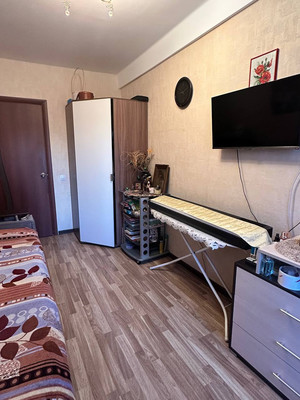 Продам многокомнатную квартиру, Есенина ул, 26Ак1, Санкт-Петербург г