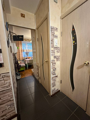 Продам многокомнатную квартиру, Есенина ул, 26Ак1, Санкт-Петербург г