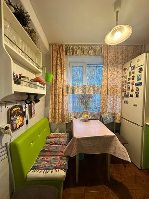 Продам многокомнатную квартиру, Есенина ул, 26Ак1, Санкт-Петербург г