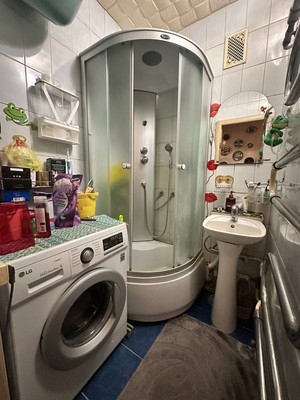 Продам многокомнатную квартиру, Есенина ул, 26Ак1, Санкт-Петербург г