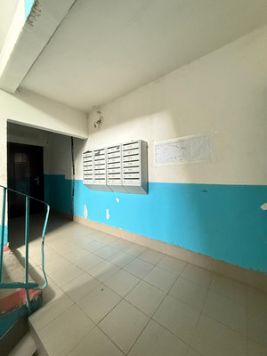 Продам трехкомнатную (3-комн.) квартиру, Калинина ул, 250, Нальчик г