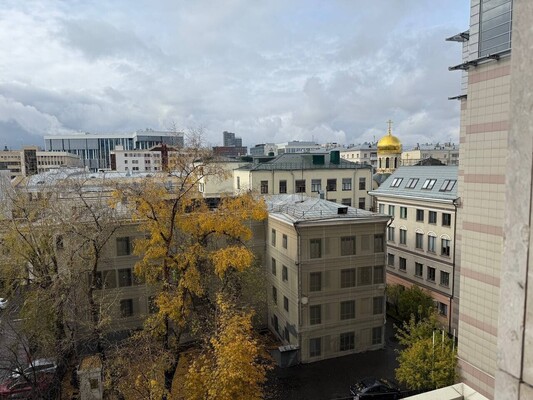 Продам двухкомнатную (2-комн.) квартиру, Большой Строченовский пер, 9, Москва г