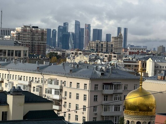 Продам двухкомнатную (2-комн.) квартиру, Большой Строченовский пер, 9, Москва г