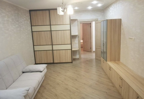 Продам трехкомнатную (3-комн.) квартиру, им. Константина Образцова пр-кт, 2/2, Краснодар г
