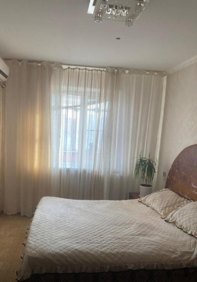 Продам многокомнатную квартиру, Гаражная ул, 187, Волгодонск г