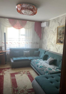 Продам многокомнатную квартиру, Гаражная ул, 187, Волгодонск г