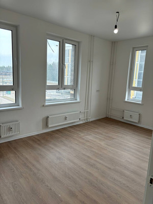 Продам двухкомнатную (2-комн.) , Опушка кв-л, 1к2, Юрлово д