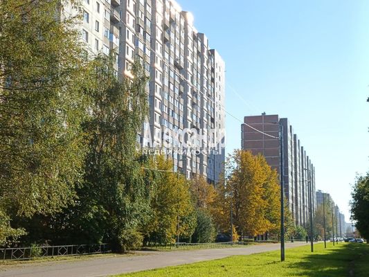 Продам двухкомнатную (2-комн.) квартиру, Комендантский пр-кт, 37к1, Санкт-Петербург г