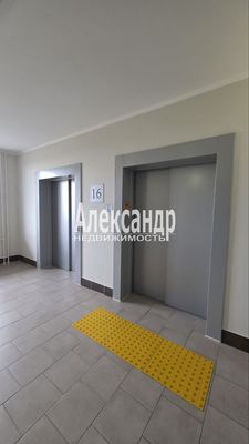 Продам однокомнатную (1-комн.) квартиру, Лагоды ул, 5, Санкт-Петербург г