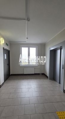 Продам однокомнатную (1-комн.) квартиру, Лагоды ул, 5, Санкт-Петербург г