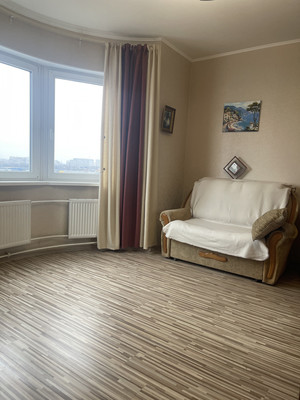 Продам трехкомнатную (3-комн.) квартиру, Димитрова ул, 41к1, Санкт-Петербург г