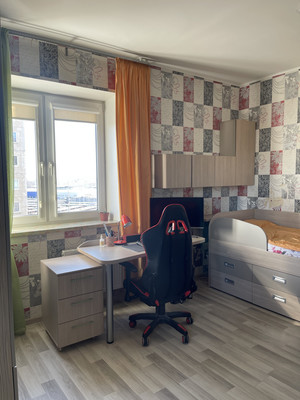 Продам трехкомнатную (3-комн.) квартиру, Димитрова ул, 41к1, Санкт-Петербург г