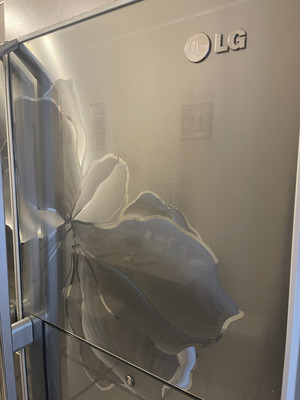 Продам трехкомнатную (3-комн.) квартиру, Димитрова ул, 41к1, Санкт-Петербург г