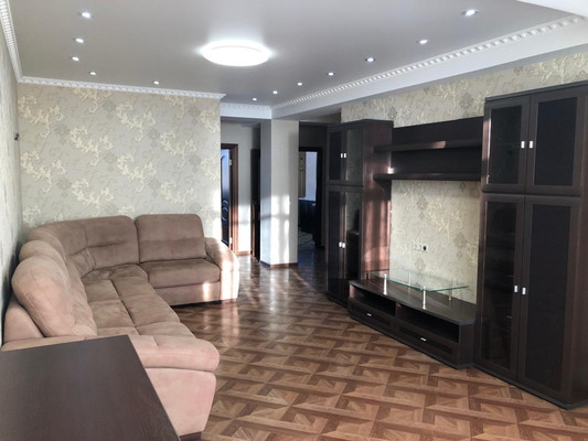Продам трехкомнатную (3-комн.) квартиру, Учительская (Хостинский р-н) ул, 18в, Сочи г