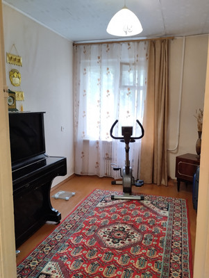 Продам многокомнатную квартиру, Луначарского ул, 8, Пенза г