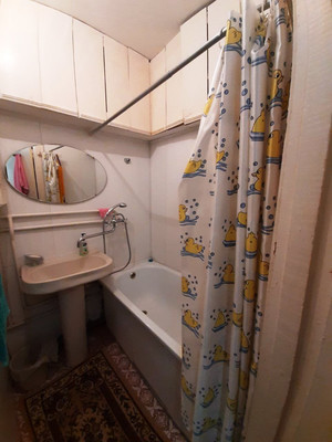 Продам многокомнатную квартиру, Луначарского ул, 8, Пенза г