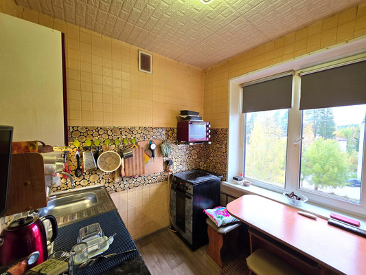 Продам многокомнатную квартиру, Антикайнена ул, 7, Костомукша г