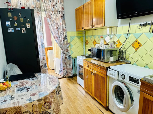 Продам двухкомнатную (2-комн.) квартиру, Пирогова (Центральный р-н) ул, 14, Сочи г