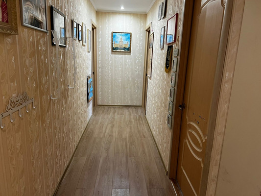 Продам трехкомнатную (3-комн.) квартиру, Мичуринский пр-кт, 54к3, Москва г