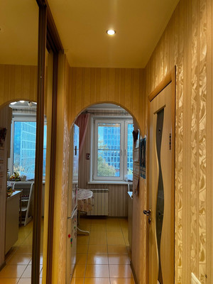 Продам трехкомнатную (3-комн.) квартиру, Мичуринский пр-кт, 54к3, Москва г