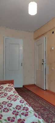 Продам двухкомнатную (2-комн.) квартиру, Попова ул, 3к3, Великий Новгород г