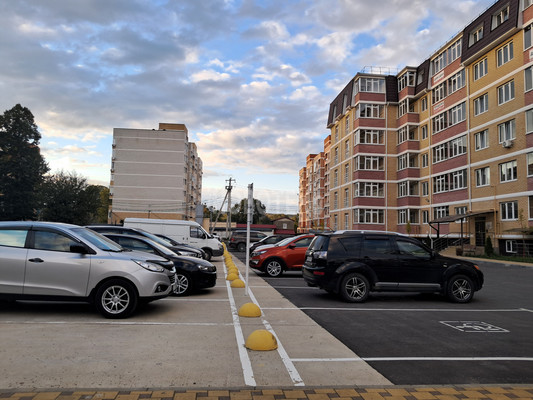 Продам однокомнатную (1-комн.) квартиру, Кириченко ул, 7к5, Горячий Ключ г