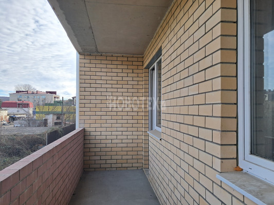 Продам однокомнатную (1-комн.) квартиру, Кириченко ул, 7к5, Горячий Ключ г