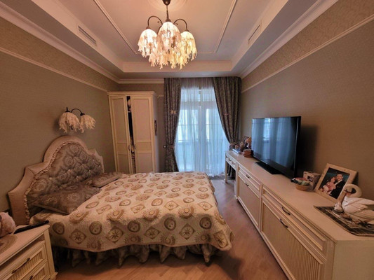 Продам двухкомнатную (2-комн.) квартиру, Ярцевская ул, 27к1, Москва г