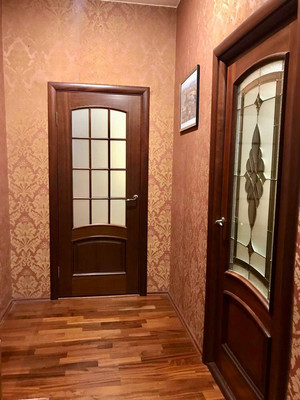 Продам трехкомнатную (3-комн.) квартиру, 20-я В.О. линия, 3А, Санкт-Петербург г