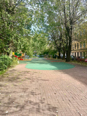 Продам трехкомнатную (3-комн.) квартиру, 20-я В.О. линия, 3А, Санкт-Петербург г