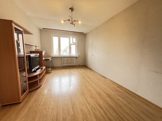 Продам однокомнатную (1-комн.) квартиру, Советская ул, 2/2, Сыктывкар г