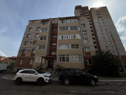 Продам однокомнатную (1-комн.) квартиру, Советская ул, 2/2, Сыктывкар г