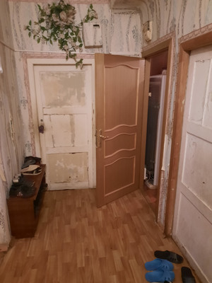 Продам комнату в 3-комн. квартире, Обводного канала наб, 156к1, Санкт-Петербург г