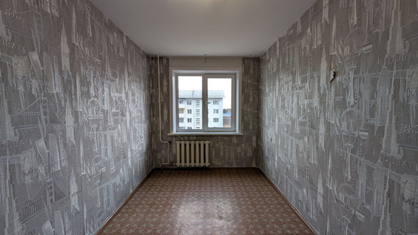 Продам трехкомнатную (3-комн.) квартиру, Мира ул, 35, Маркова рп