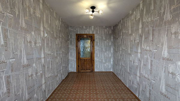 Продам трехкомнатную (3-комн.) квартиру, Мира ул, 35, Маркова рп