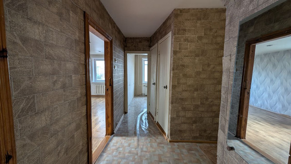 Продам трехкомнатную (3-комн.) квартиру, Мира ул, 35, Маркова рп