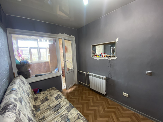 Продам трехкомнатную (3-комн.) квартиру, Победы пр-кт, 25, Нижневартовск г